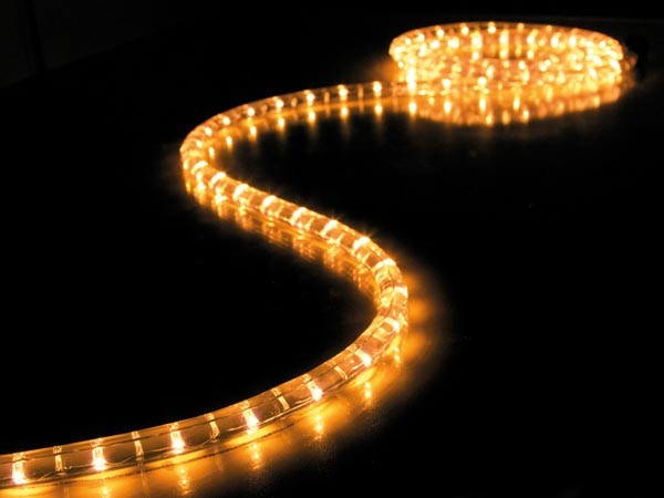 ergens bij betrokken zijn kiespijn wet LED LICHTSLANG WARMWIT PER 1M (36 LEDS 2,2W PER 1M) - Lichtslang Led p.m. -  Lichtslangen - Licht & effect apparatuur | Eijlander Electronics