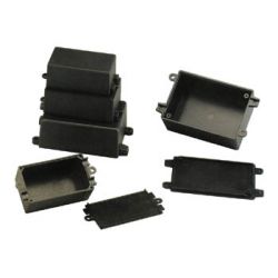 KAST ZWART 42X71X5.6MM MET 9V BATTERIJVAK